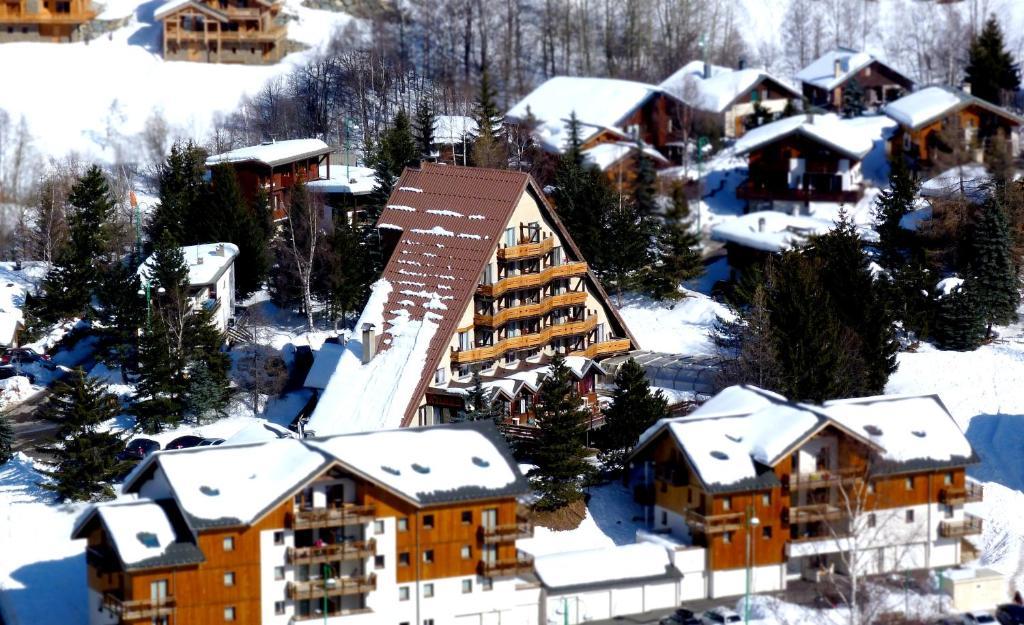 Hotel Adret Les Deux Alpes Luaran gambar